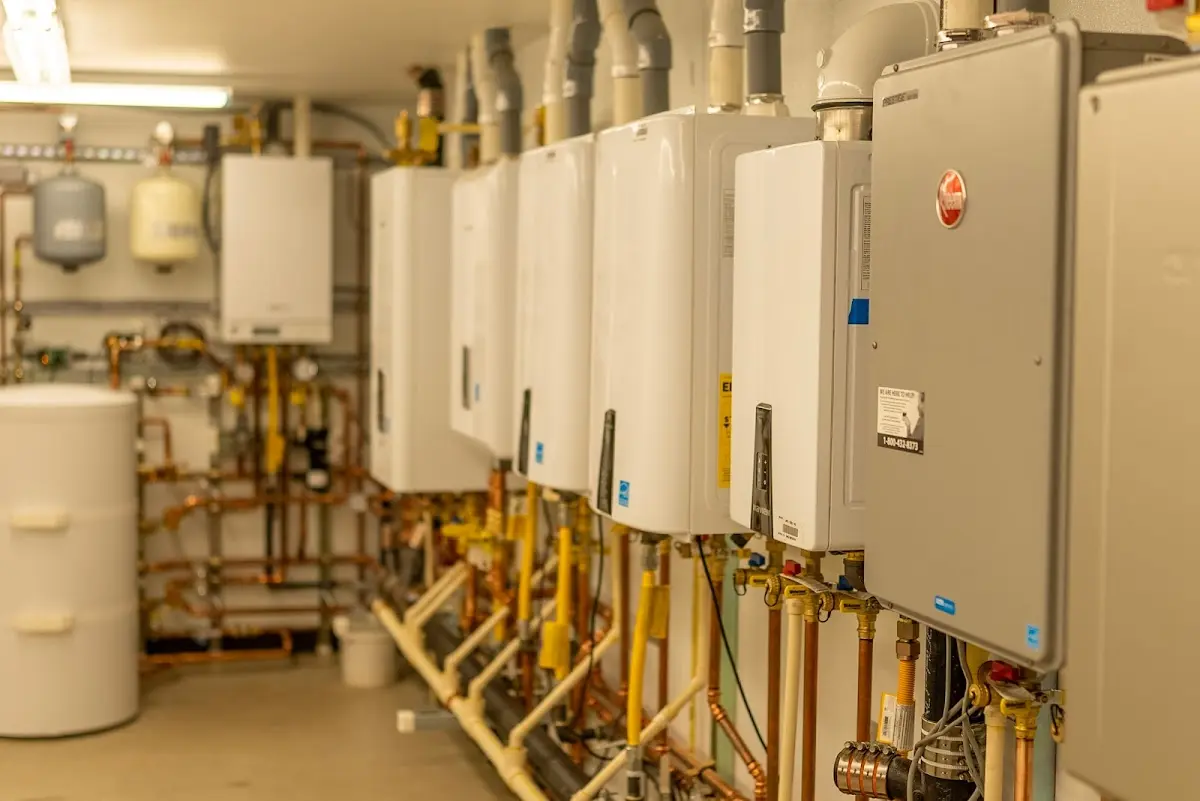 Toilet Repair in Hiawatha, IA